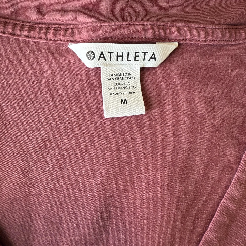 VGUC Athleta Avenue Tee - size medium - Picture 5 of 8